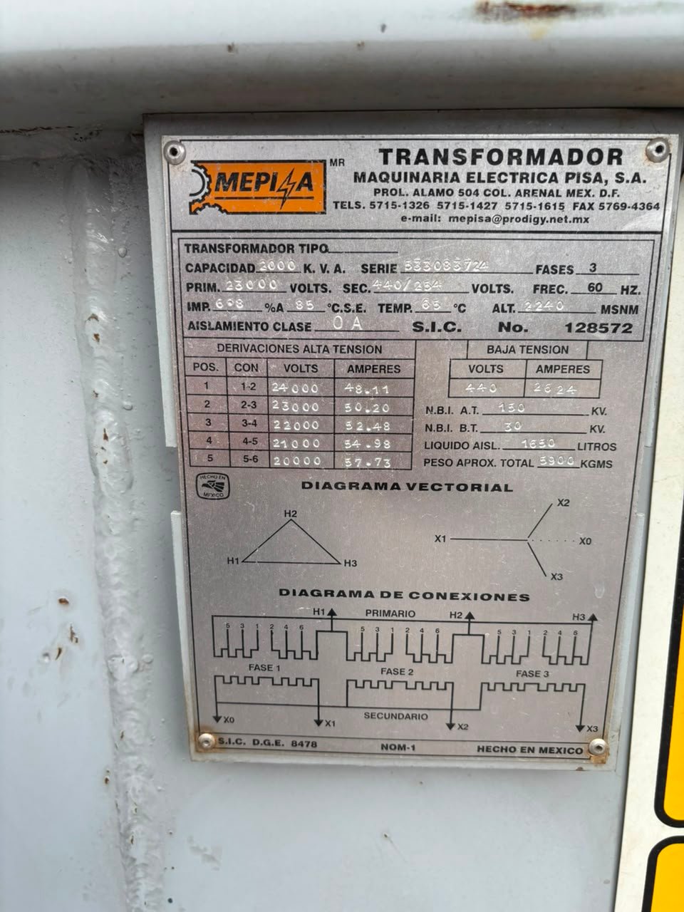 Placa de datos real de transformador MEPISA
